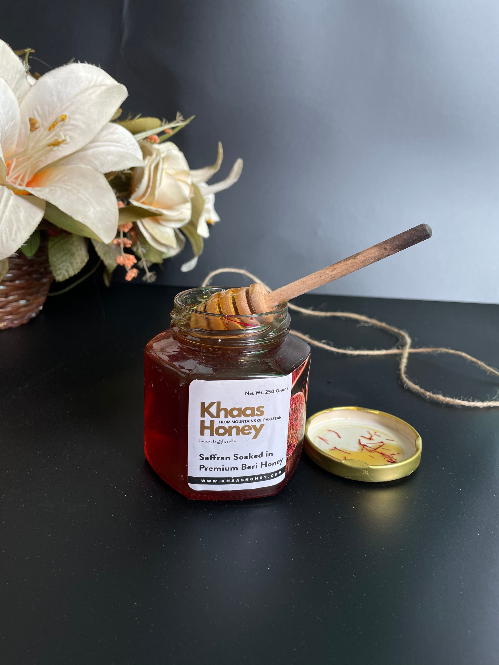 Sidr beri honey infused with saffron strands